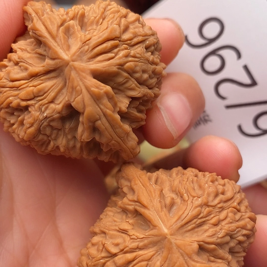把件文玩核桃42高炮拉丝南疆石