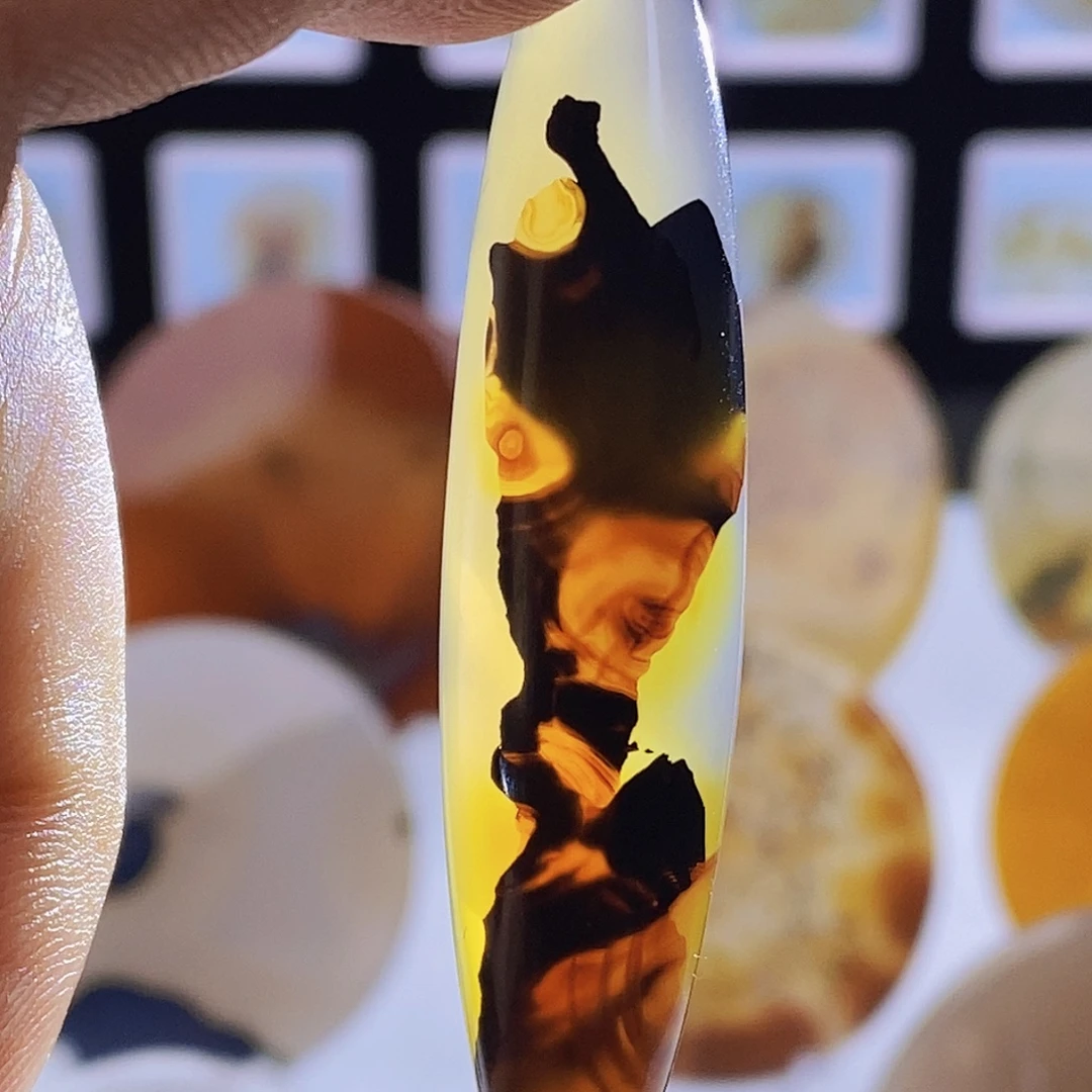 财***多玛瑙/玉髓未镶嵌吊坠(不含链)