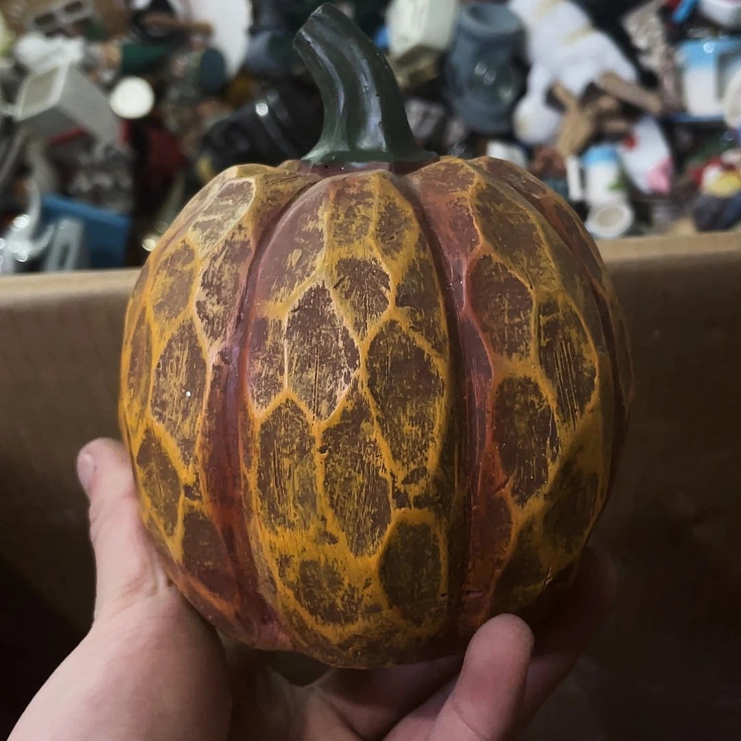 摆件     微瑕。       