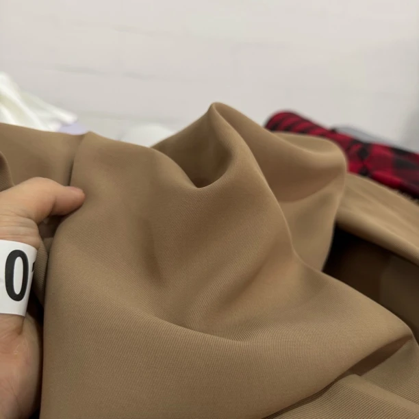 16 高品质精纺有光泽TR西装面料复合衬4米价 私人订制西装面料