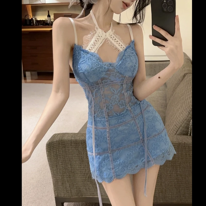 2025夏季新款时尚高级感吊带蕾丝花边辣妹时尚露背连衣裙短裙女