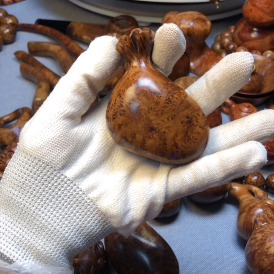 【闪购商品】木麻梨疙瘩火琉璃手把件