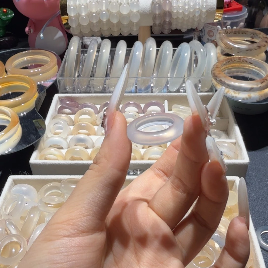 玛瑙/玉髓戒指合金冷白蓝飞碟钢炮