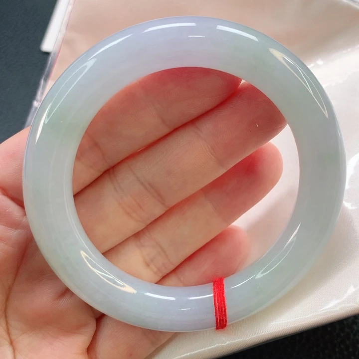 翡翠手镯未镶嵌55.6圆