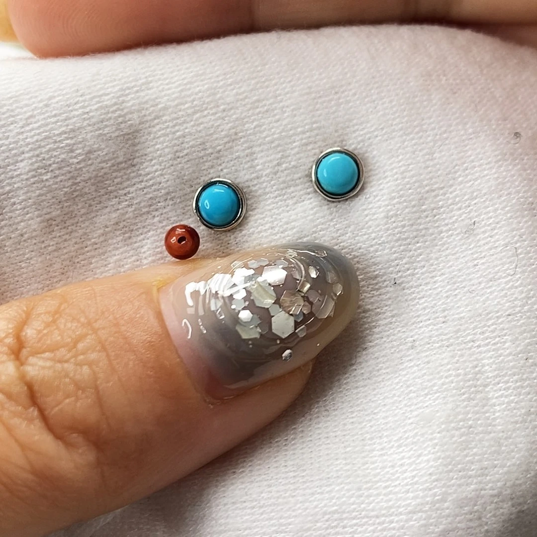 南红玛瑙未镶嵌珠宝奇石