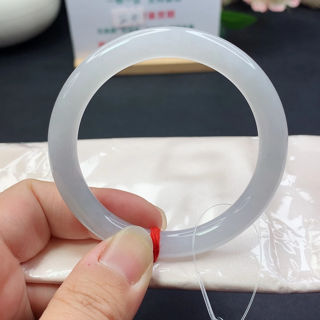 未镶嵌手镯（圆镯）翡翠9