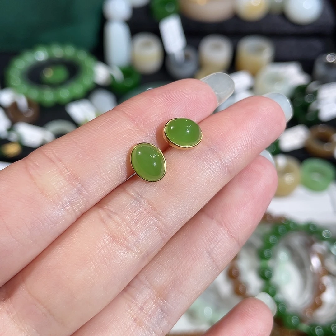 和田玉（碧玉）18K金镶嵌耳饰