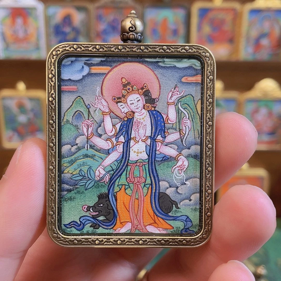 吊坠噶玛嘎赤画派摩利支天唐卡