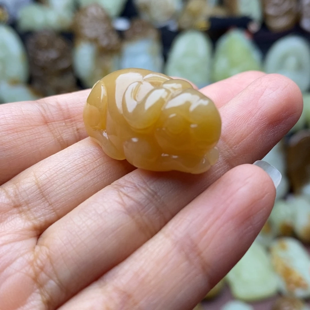 项链未镶嵌和田玉（糖玉）