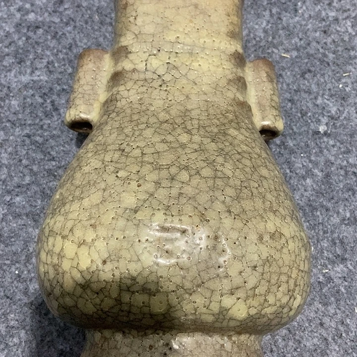 用***哥瓷片瓷器等艺术形式