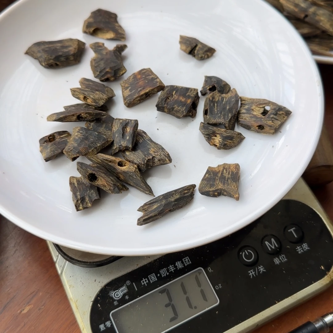 木质海南油叶子30克