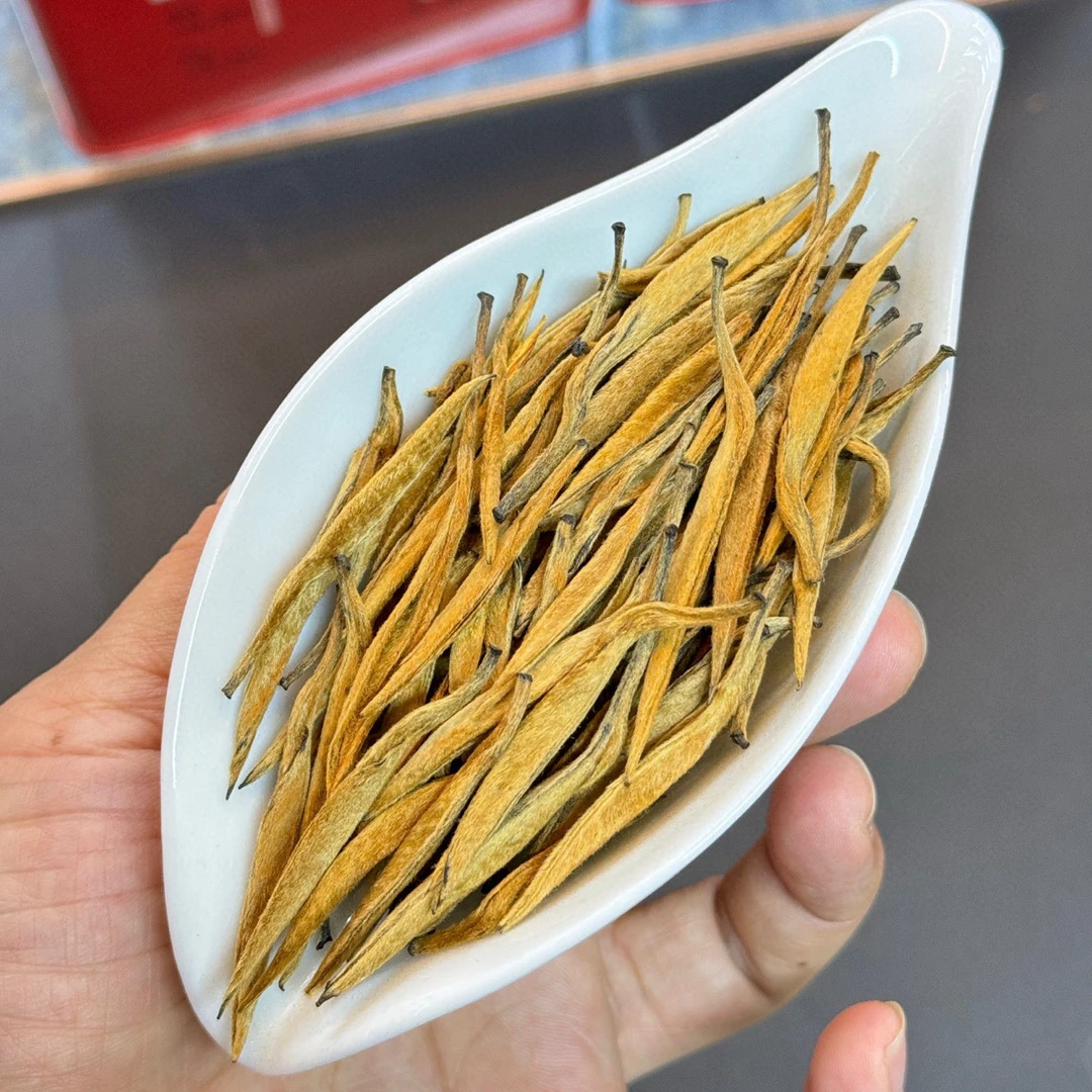 滇红大金针红茶茶叶传统手工匠心制作