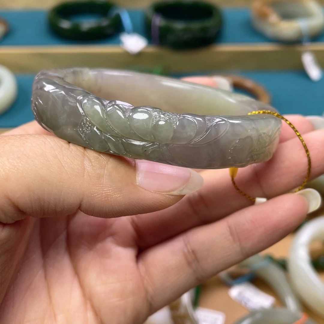 未镶嵌手镯和田玉圈口56