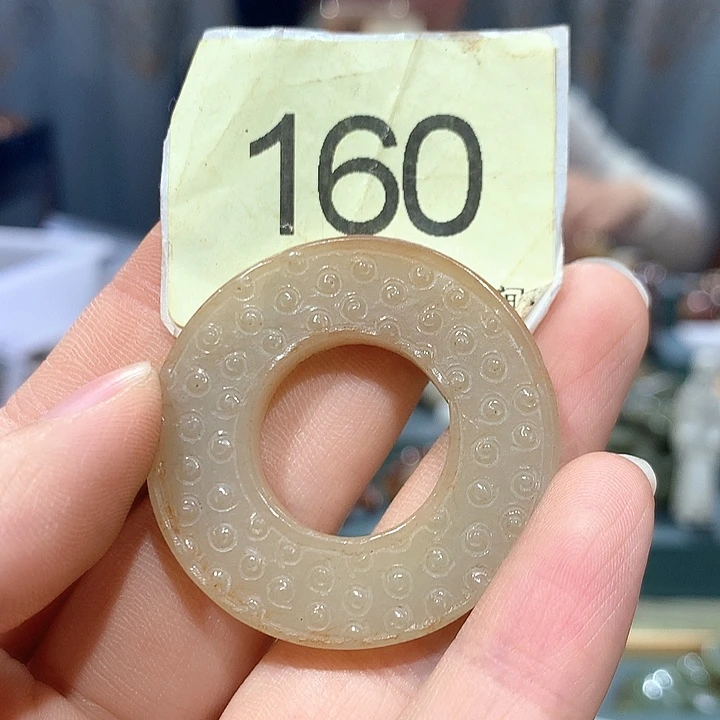 和田玉未镶嵌戒指