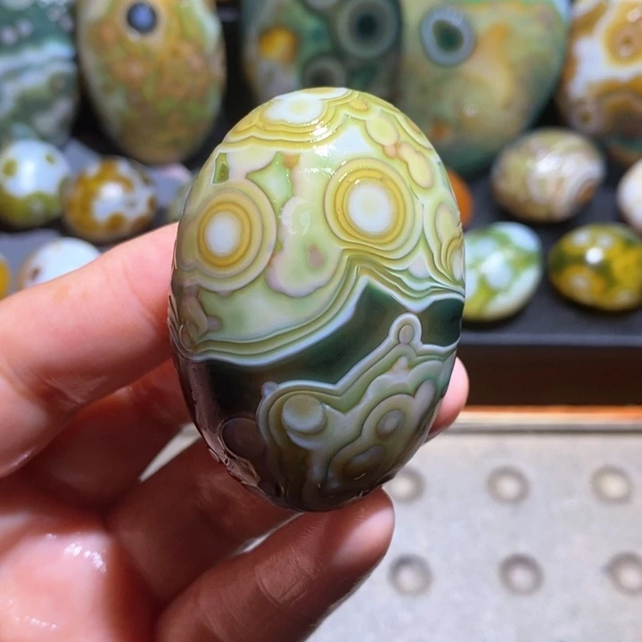未镶嵌玛瑙/玉髓珠宝半成品13
