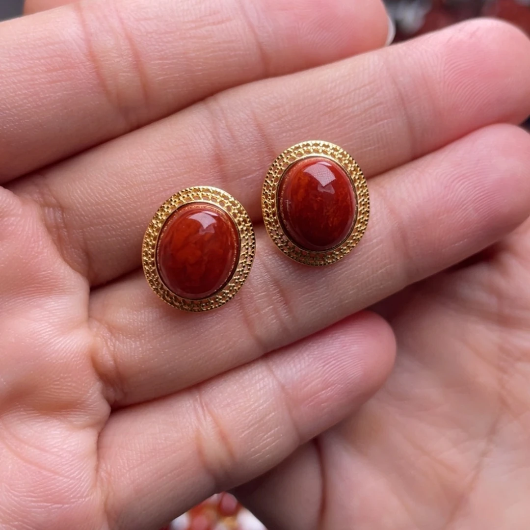 【闪购商品】银S925镶嵌蛋面耳钉南红玛瑙