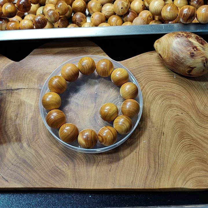 浪*太行崖柏手工艺品