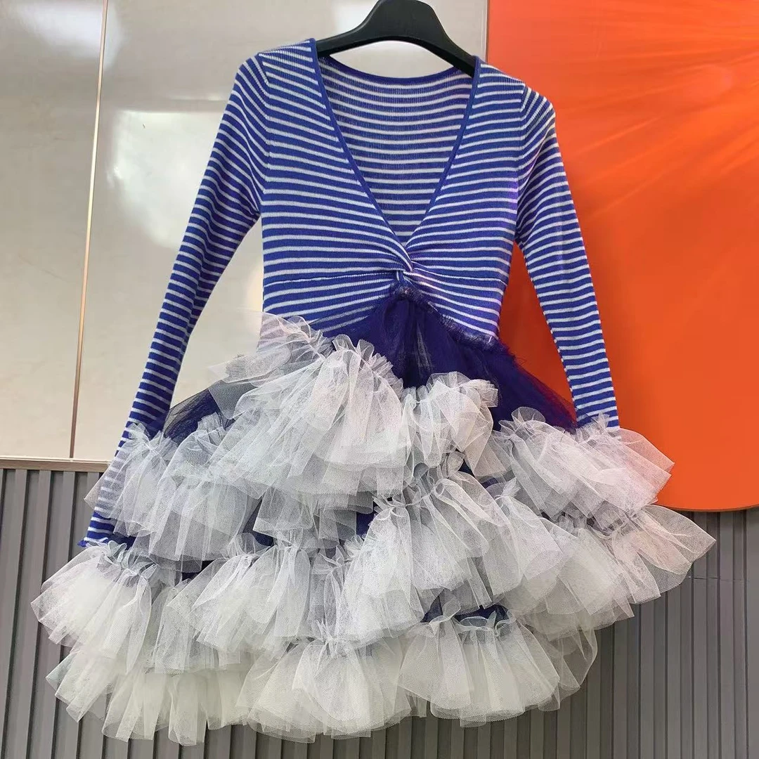 2027【熙妮潮牌】潮牌设计师私人定制蓝白条纹撞色休闲打底衣拼纱裙