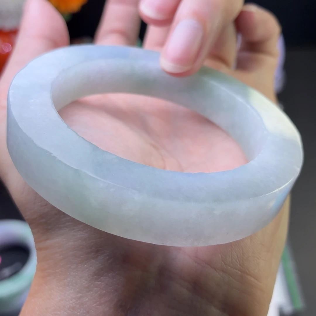 定制翡翠未镶嵌推荐福利价冰种飘花