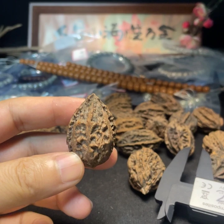 文玩核桃把件闲*秋子