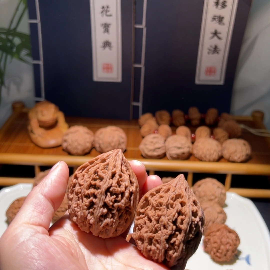 壮***云把件文玩核桃九龙筋