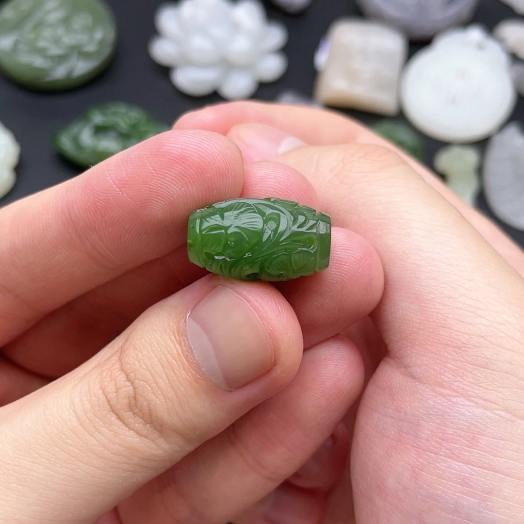 【闪购商品】颈饰未镶嵌和田玉