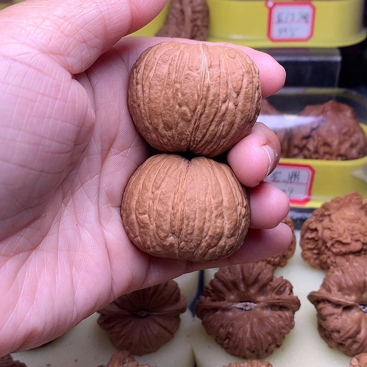 文玩核桃吊坠I**U猴头