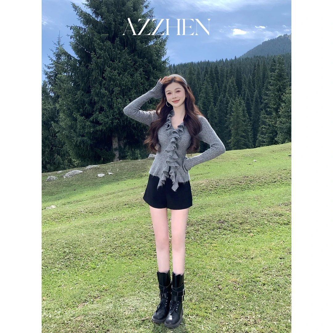 （秋势力周）AZZHEN【秋日浪漫】复古荷叶边V领毛衣短款AZ4KBS49-00