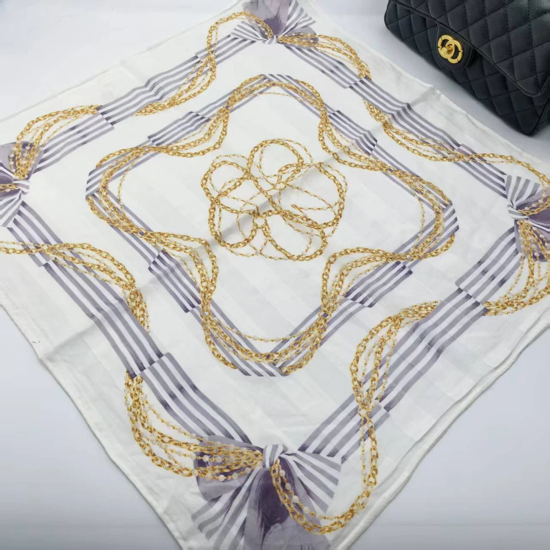 95新 FENDI/芬迪 海囤/芬迪/丝巾/yy07999
