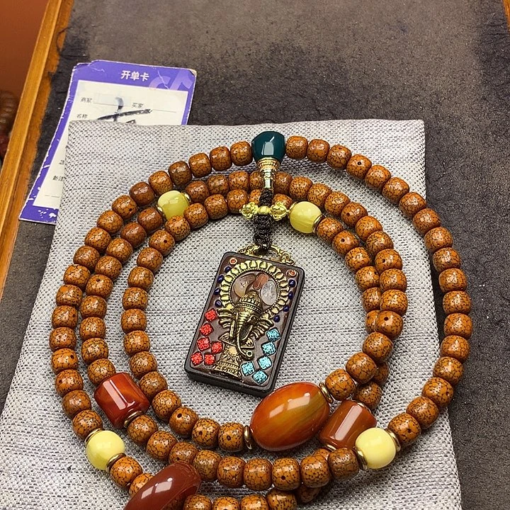 黄***松吊坠星月菩提脖挂