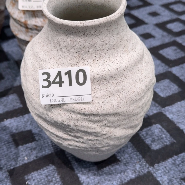 Y***A瓷片景德镇高温花器编码3420高29口8默认无孔