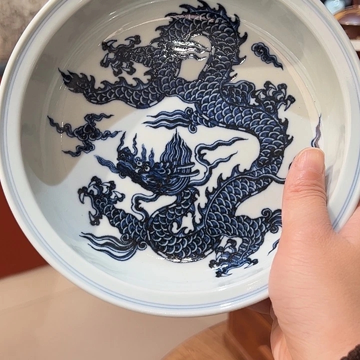 景土造物江崖海水龙纹壶承