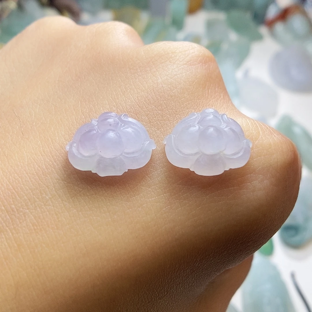 定制翡翠未镶嵌一对莲花