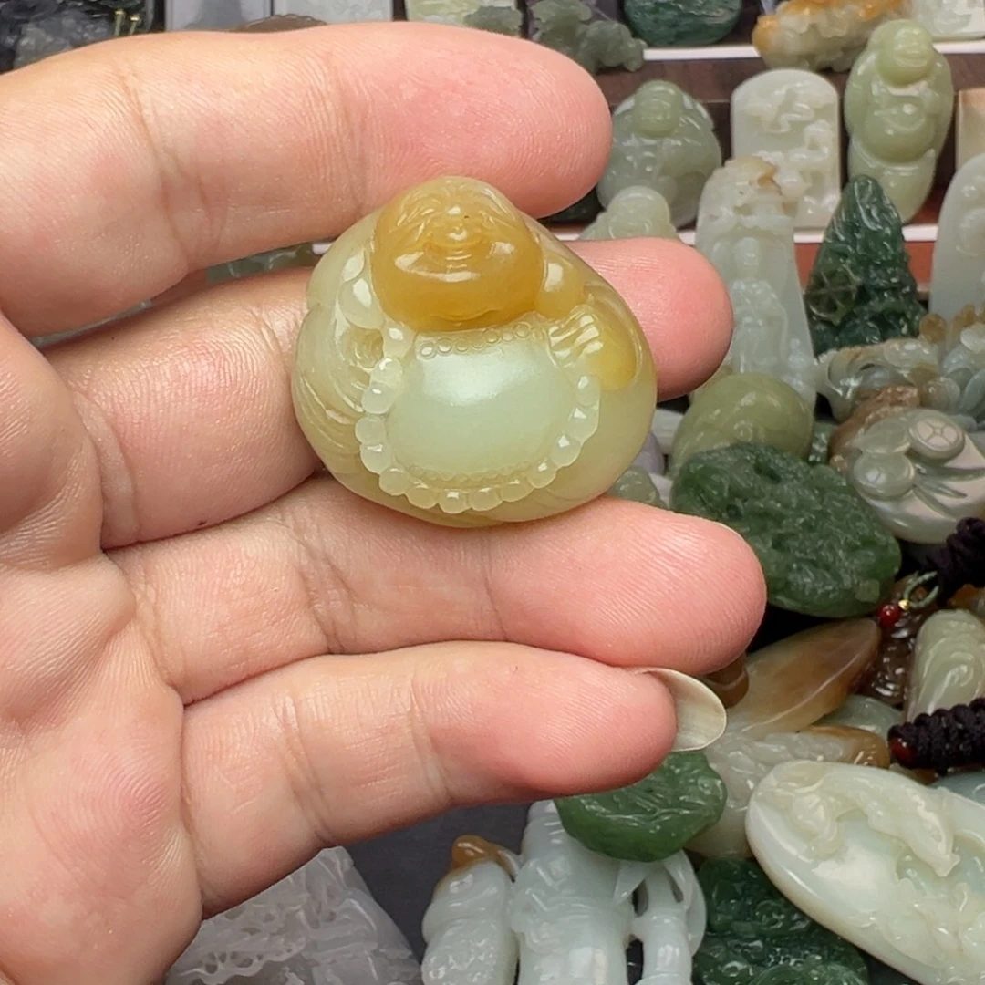 和田玉未镶嵌挂件