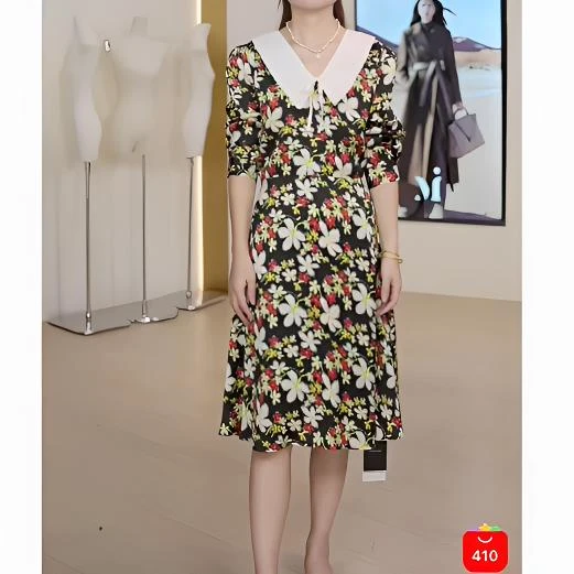 261#常规中长裙碎花娃娃领印花辣妈显瘦时尚连衣裙