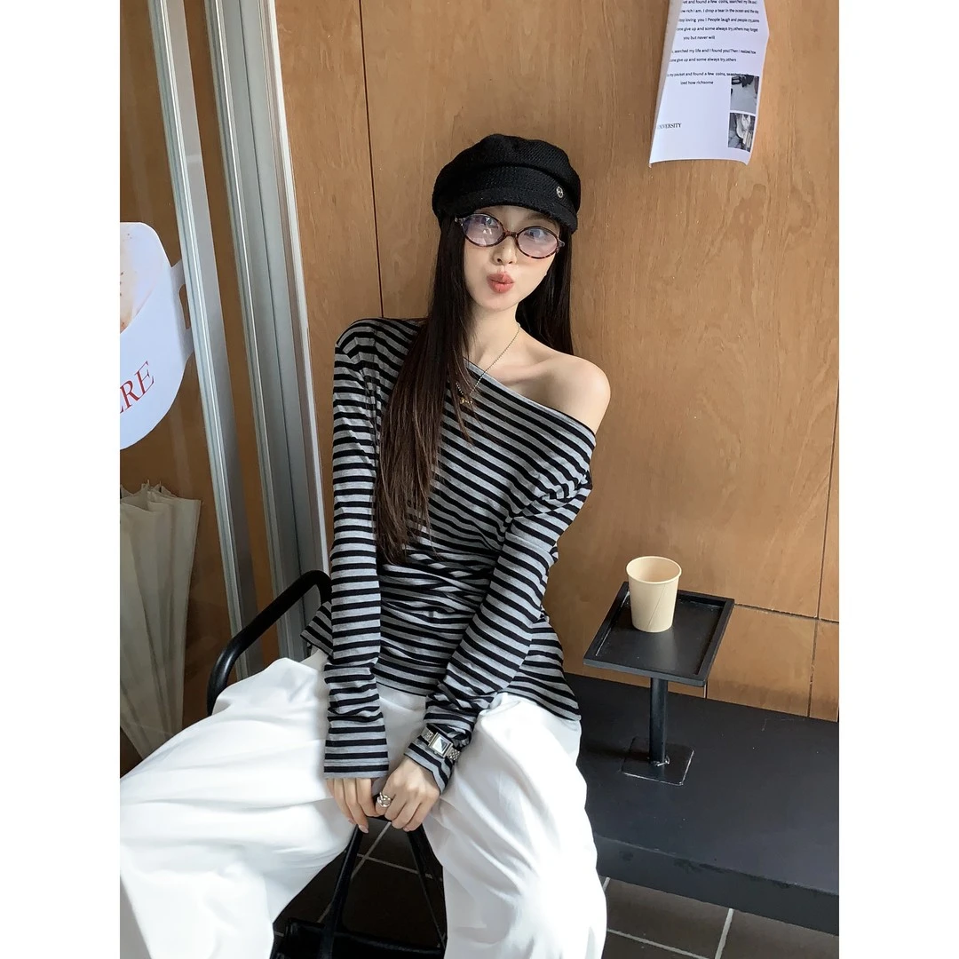 美式辣妹修身条纹一字肩露锁骨长袖t恤女高级感时尚斜肩打底上衣