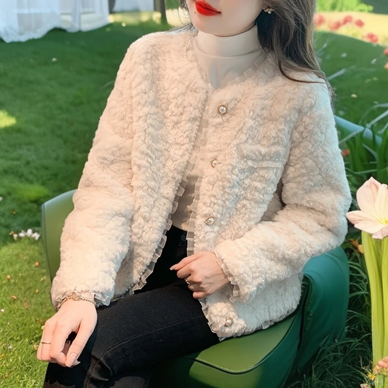 韩版小香风洋气毛绒外套2025秋冬新款高级感短款洋气减龄慵懒上衣
