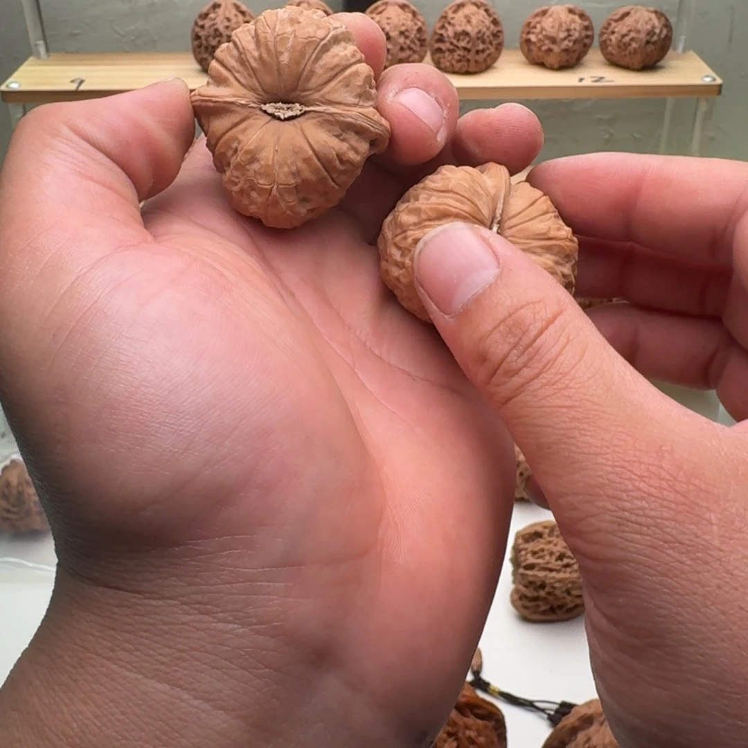 文玩核桃吊坠南瓜。