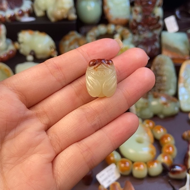 岫岩河磨玉（透闪石质玉）未镶嵌挂件