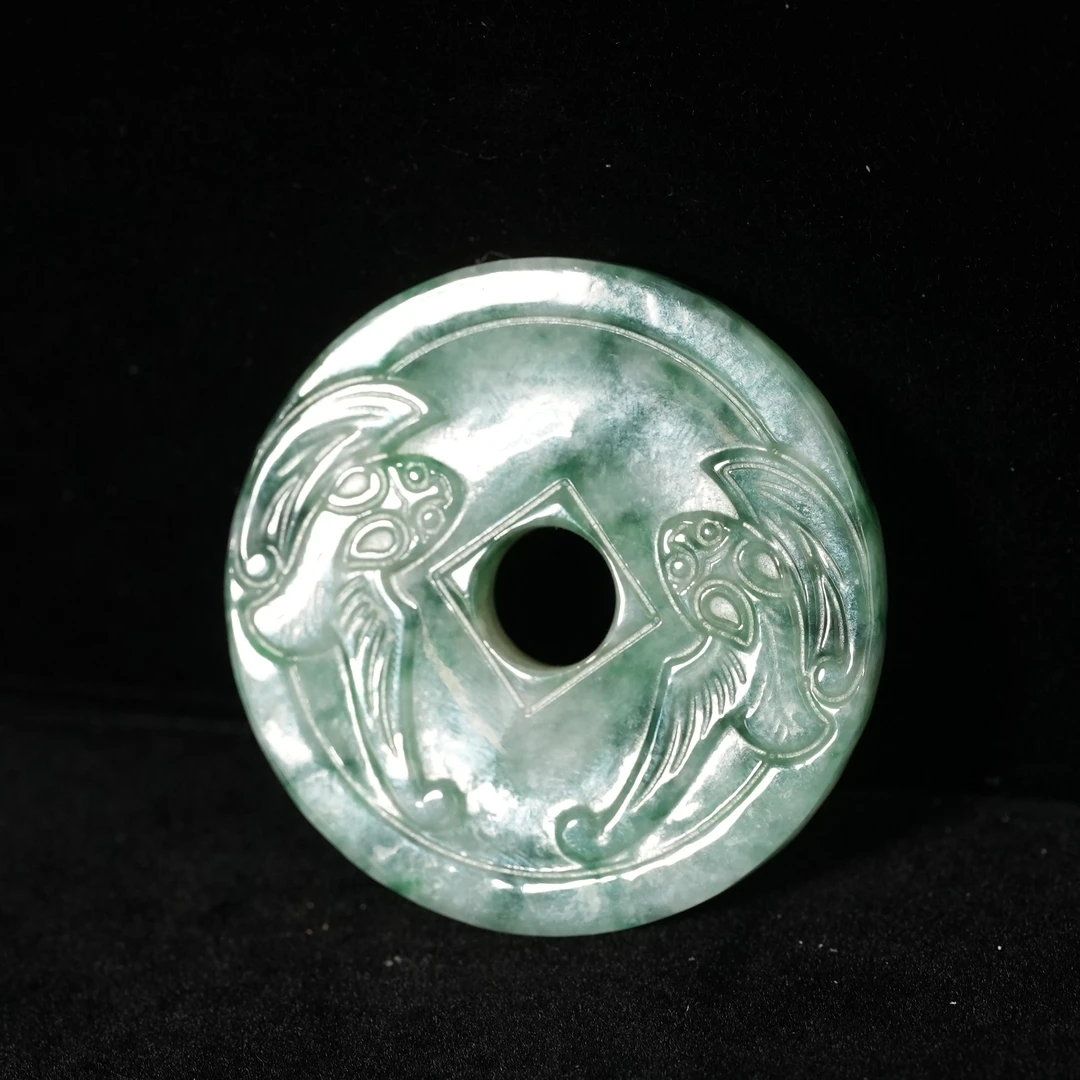 二十世纪中后期翡翠平安吉庆玉璧 APC250627002