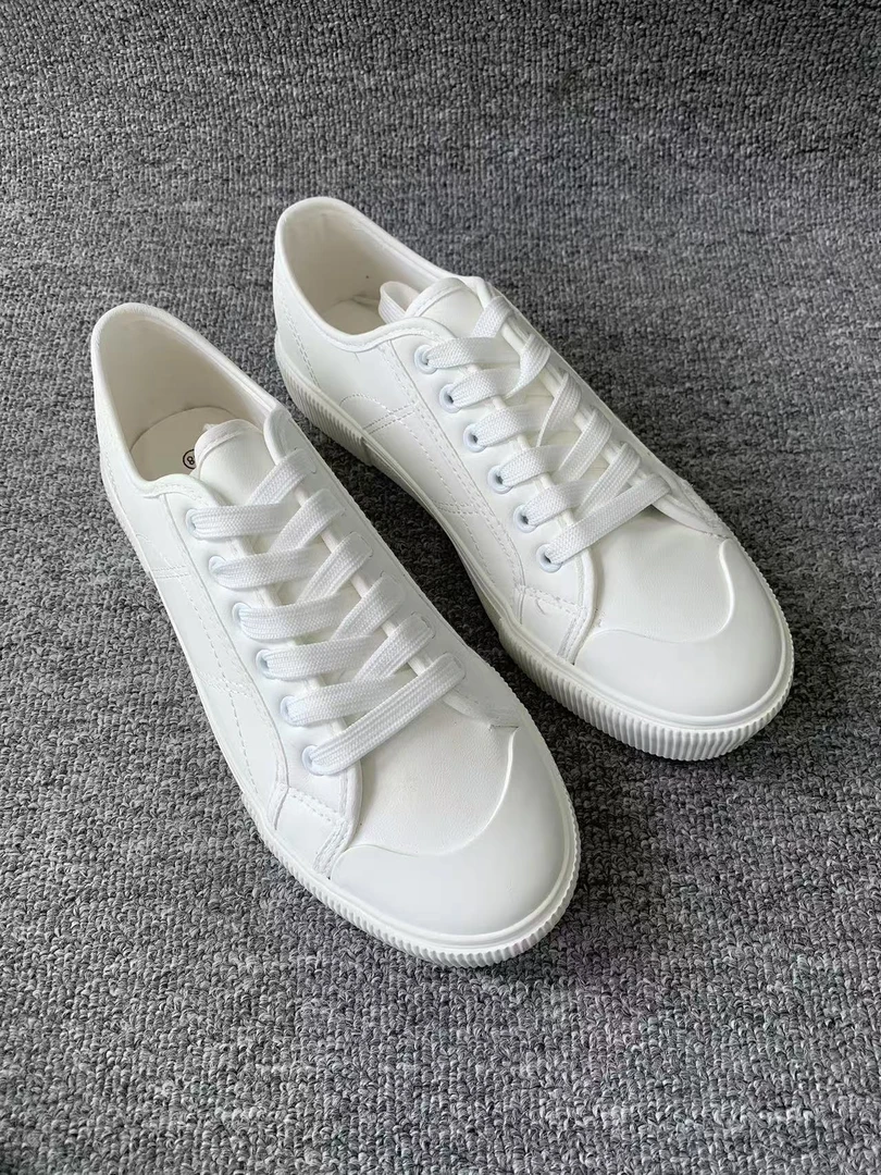 春秋百搭休闲小白鞋7710