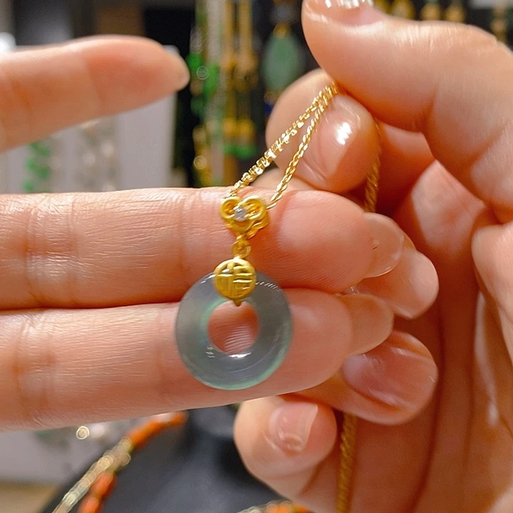 翡翠未镶嵌耳饰翡翠