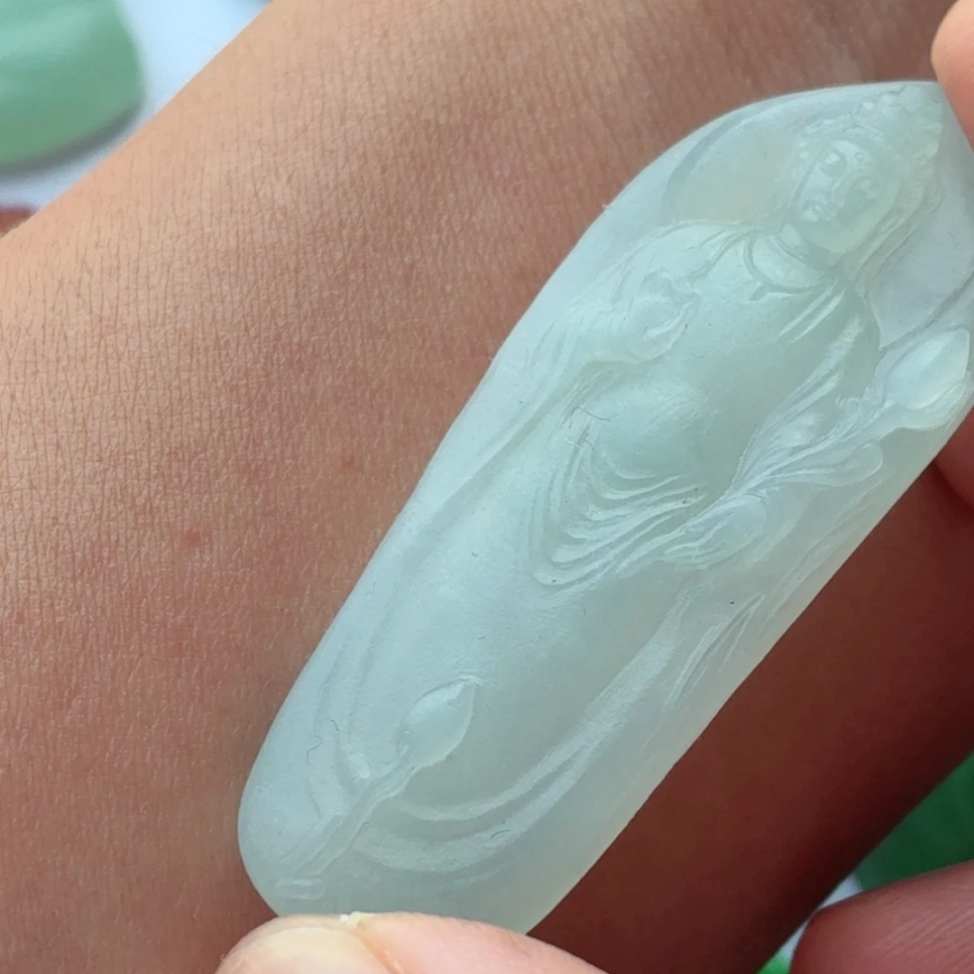 定制翡翠未镶嵌包工