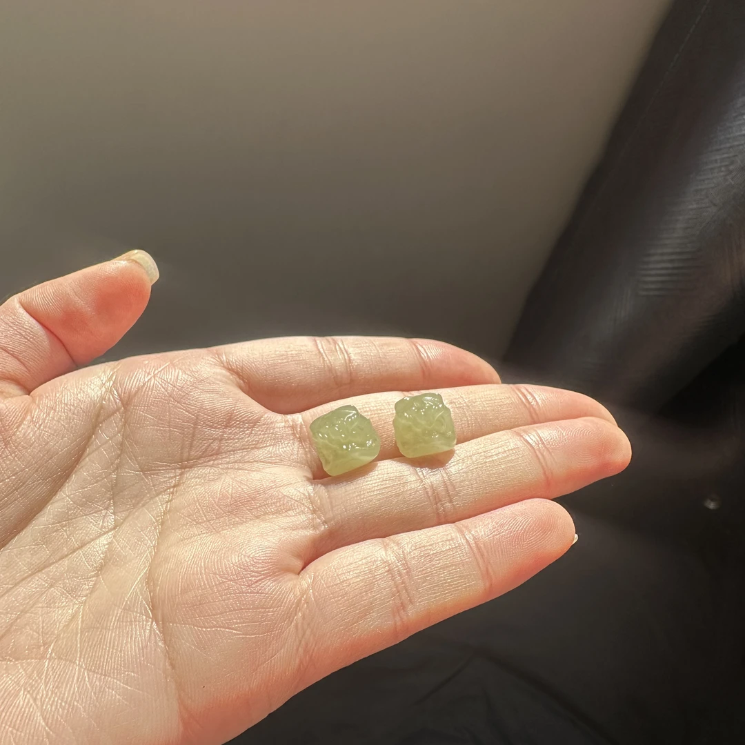 和田玉 黄口料醒狮 吊坠（多样性发货拍一发一）