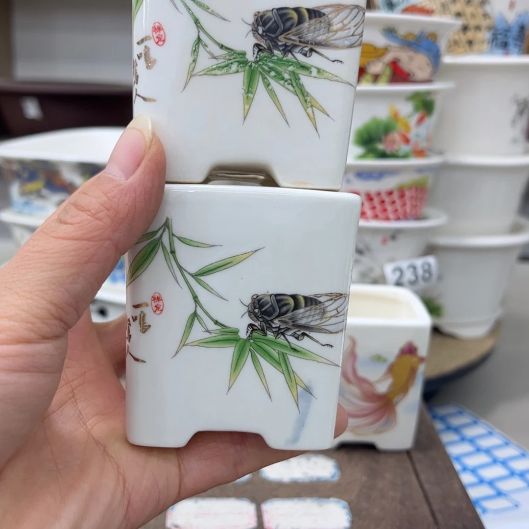 陶瓷用****3内直径5.5-6.3次品2只