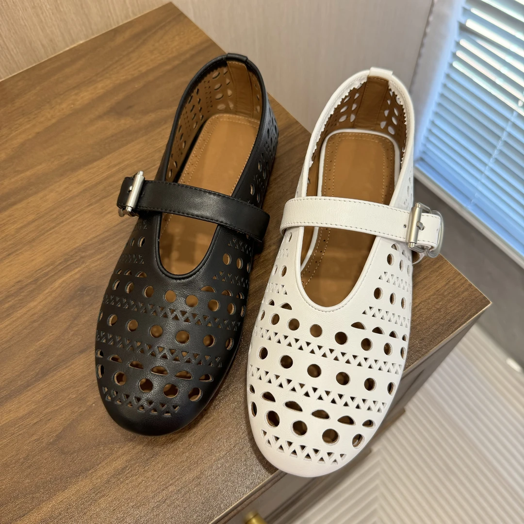 阿*雅25新款小羊皮玛丽珍芭蕾舞鞋 镂空洞洞平底鞋