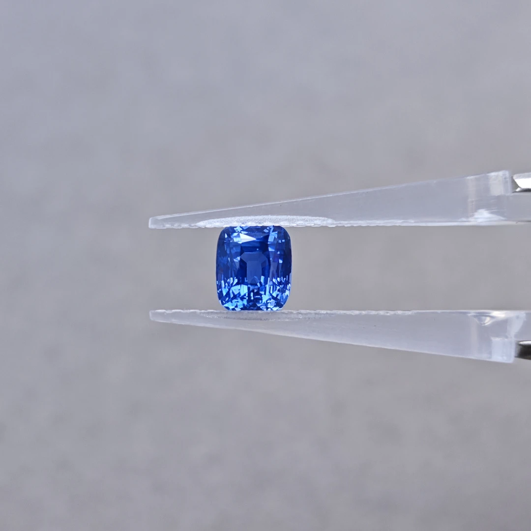 CFN 蓝宝石-1.54ct（01016800）0216