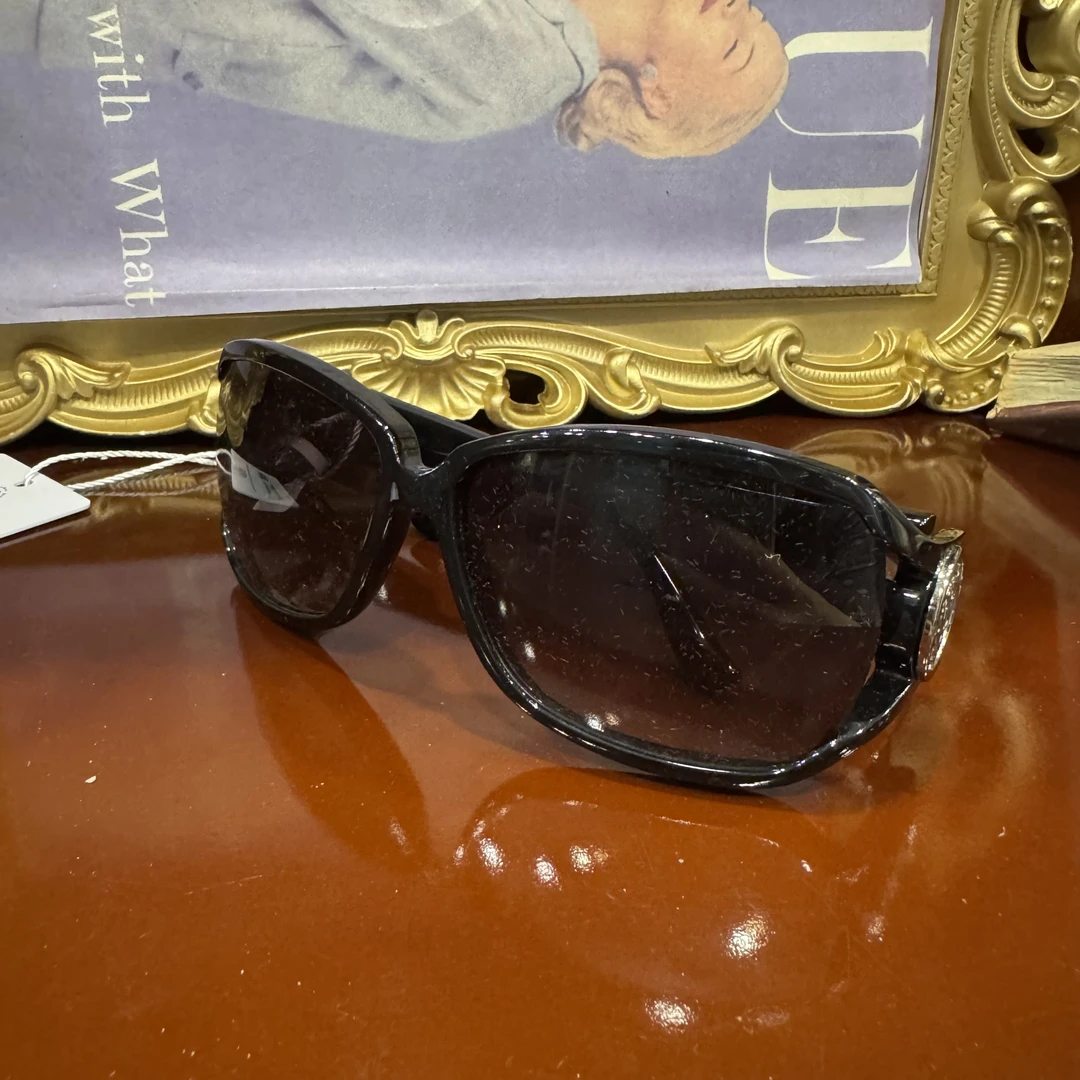 95新 GUCCI/古驰 黑框镂空墨镜/AR08319575/9575