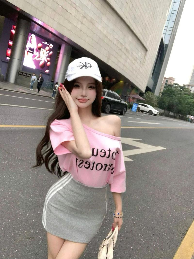 2025夏季新款东大门时尚气质字母印花斜肩短袖休闲+高腰A字半身裙