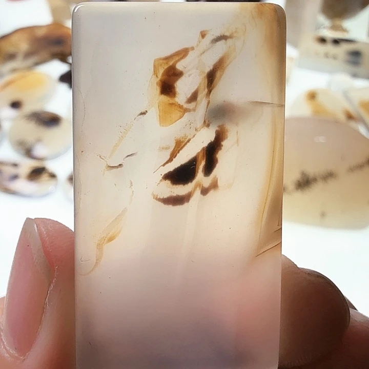 玛瑙/玉髓未镶嵌珠宝半成品